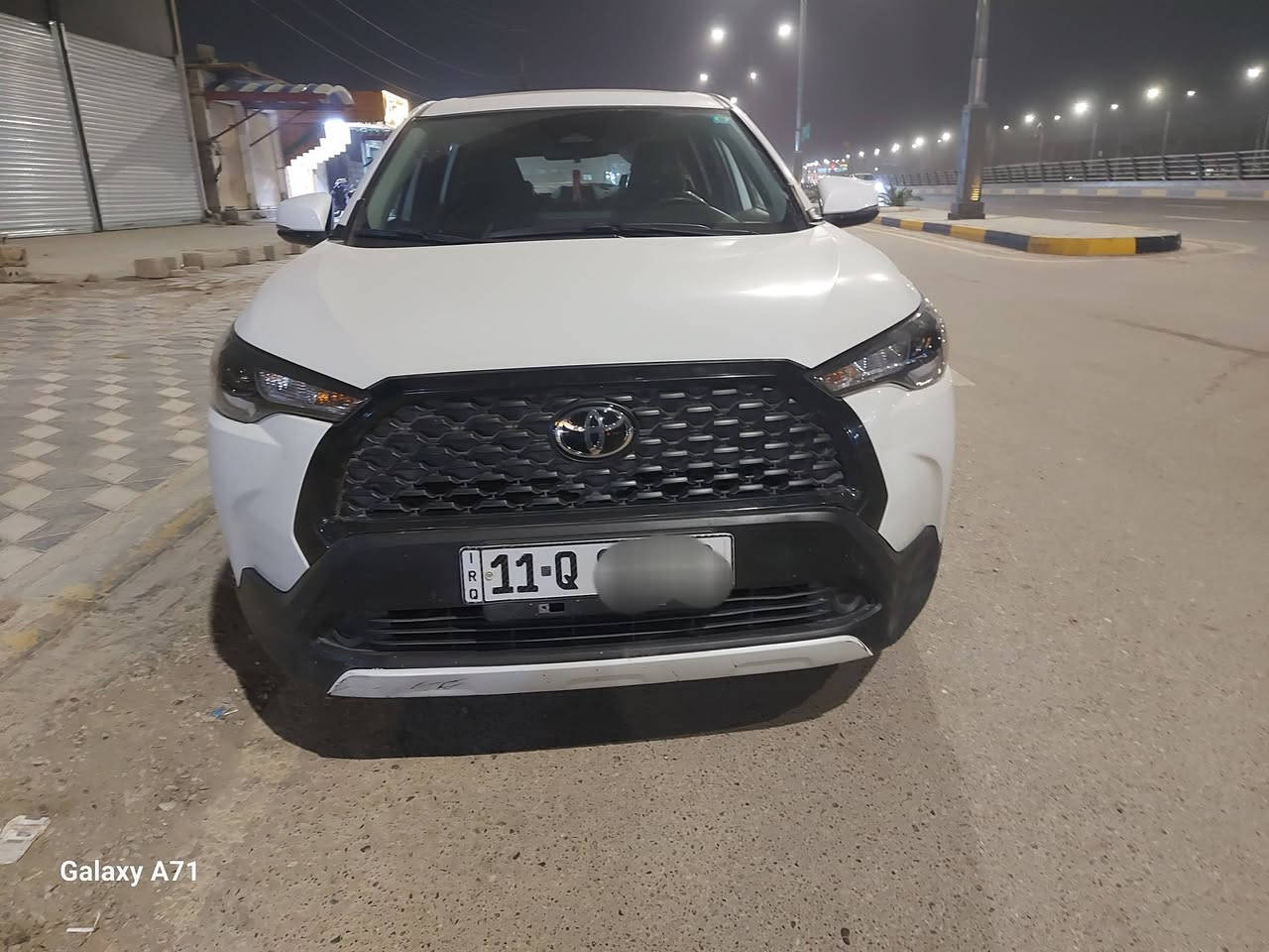 السلام عليكم إخوتي الأعزاء 
للبيع كورلا كروس موديل ٢٥ ماشية ٢٧ الف سعرها ١٦٥ سونارها مرفق مع  الصور للإستفسار ***********
