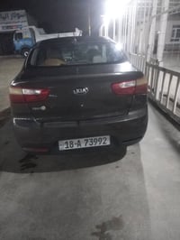 سيارة نظيفه 07715730836