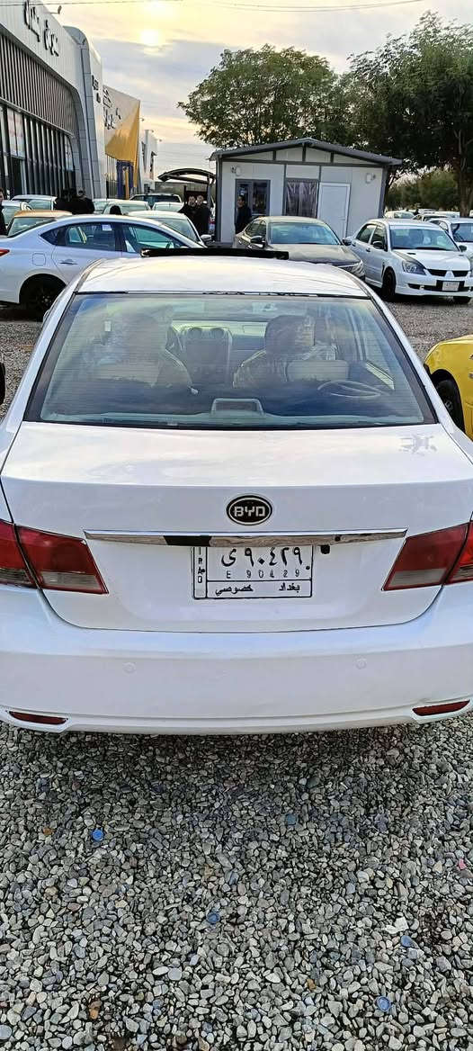 بی وای دی 2013  قستە کانە  به شه رتی ئه وە لیات وحاسیبه  مه کینە و گێر کورلای خراوە تە سه ر  سعری 30 گڵاو کە میك مه جال  سه یاره کە له ڪفریه  ژماره ی خاوە نی
*********** كيفري, ديالى
