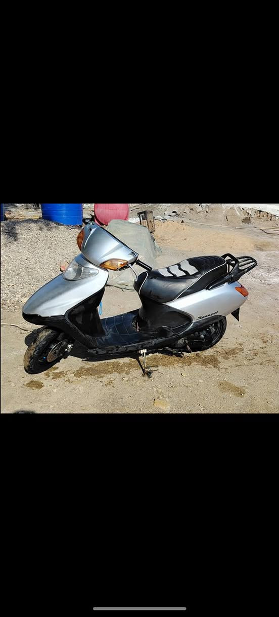 السلام عليكم دراجة سبيسي ياباني كفرات تجاري كابريتر اصلي دراجة نظيفة كهربائيات كلها شغالة سلف وهندر دبل استان للإستفسار *********** المكان كوت غابات الكارضيه
