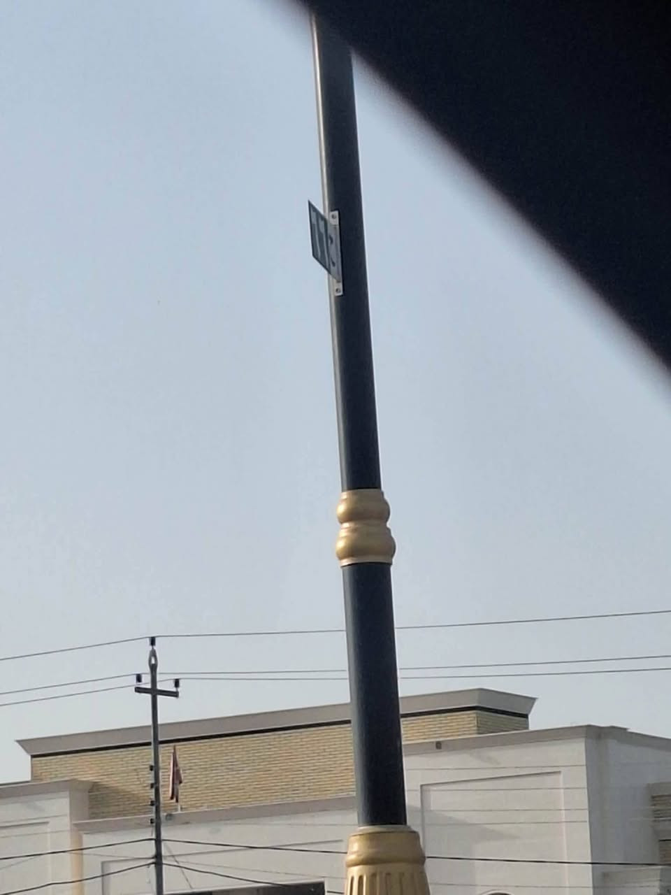 قطعة 100 م قرب فندق البارون شارع السيدة زينب ع عمود 66 فرع المدارس سند زراعي 25 التفاصيل كاملة بالفيديو 
للتواصل والاستفسار خاص او واتساب
***********
