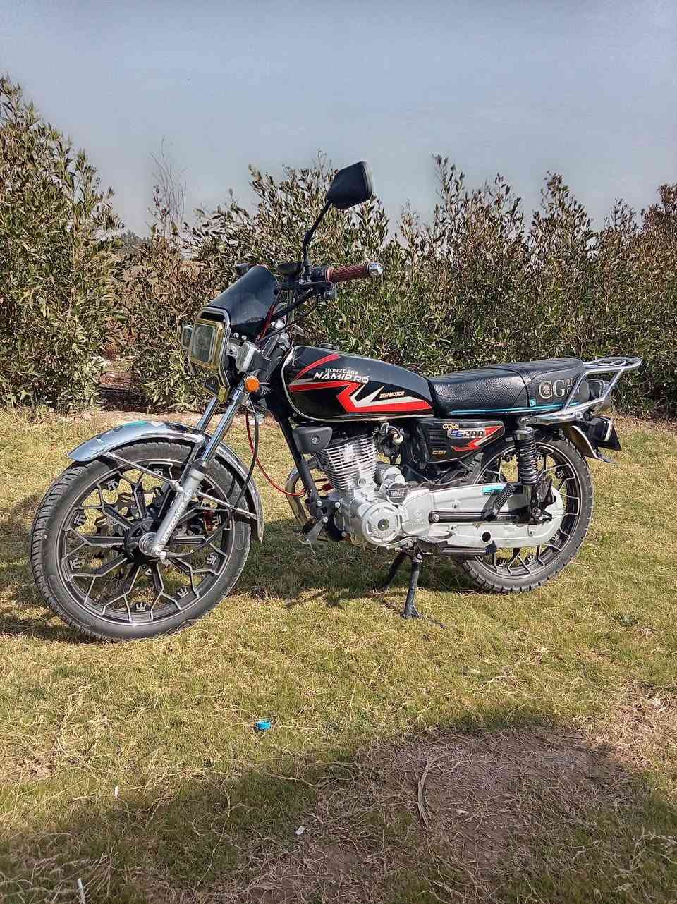 للبيع مديل 2025 بعده ربمه نازله بشهر 11 اي تقص مابيه سعر 850قفل،،،  ***********
