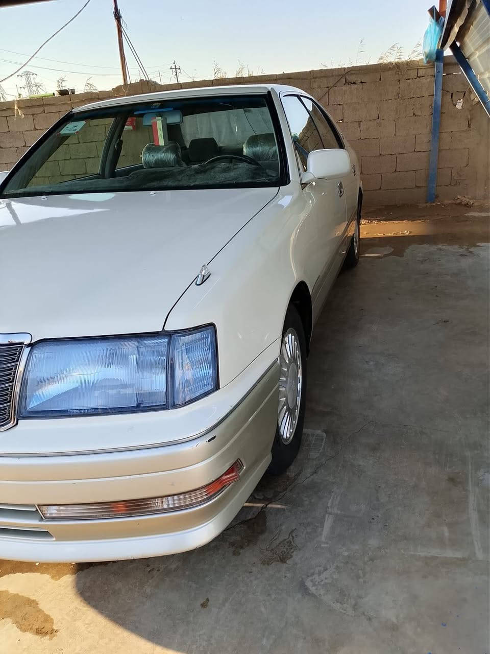 سلام عليكم رأس الثور كير مكينه حداديه تخم تاير تبريد فول ادوات كصه جنطه سياره زلغ مابيها جهازه الللخير كشنات كهربائيه سبيرها ما نازل السعر 43 رقم الهاتف يوجد واتساب فقط -_ ‏‪***********‬‏
