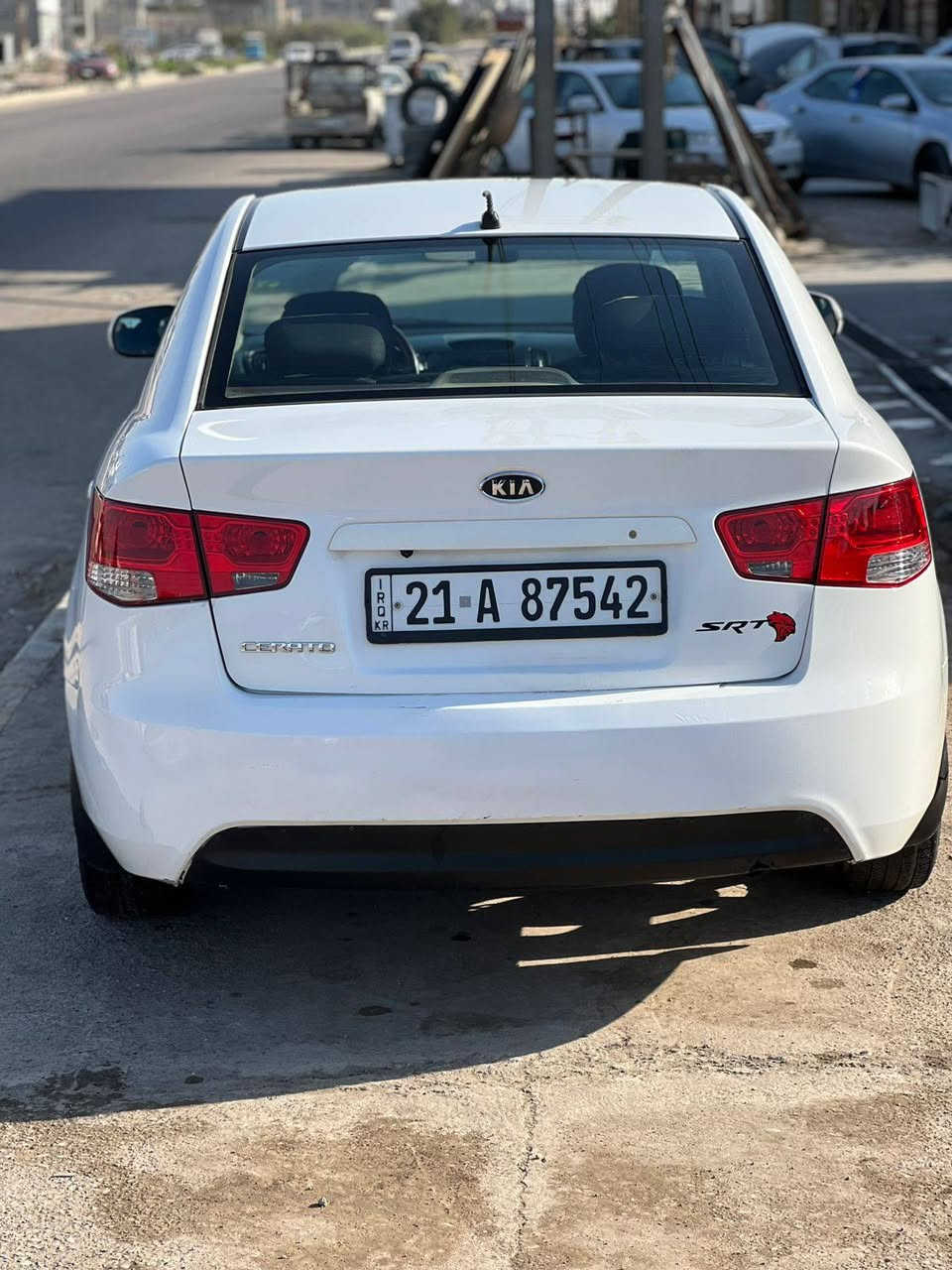 السلام عليكم سيراتو للبيع موديل 2011 فول مواصفات فتحه رقم سليمانيه قطعه صبغ فقط العنوان ديالى بعقوبة للاتصال ***********
