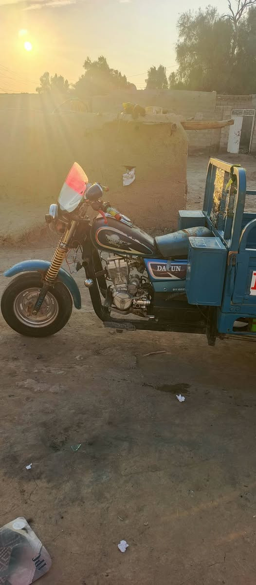 سلام عليكم ورحمة وبركاته  ستوته البيع مديل 2016اوراق  
 نضيفه محرك  ما مفتوح   تيرات نص او نص كهربايات كله شغاله ضفيره جديده   واسط قضاء الحي.     السعر مليون 450او بيه مجال   قرب  الامام العكار  عليه السلام   ***********.   تواصل واتساب
