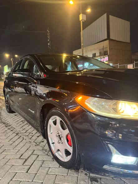 السلام عليكم للبيع 
فورت فيوجن موديل ٢٠١٩ اعلا فئة فول مواصفات 
محرك ٢٥٠٠ هايبرد
وارد أمريكي حادث جاملغ وبنيد بدون دواخل 

رقم بغداد بأسمي  

العنوان الكرخ العامرية للاستفسار. ***********
