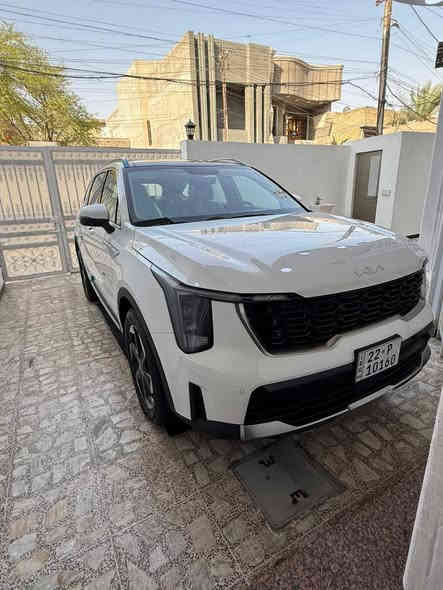 السلام عليكم كيا سورنتو موديل 2025 
 مواصفات قمارة بونراما 
كشنات كهرباء محرك 6 سلندر 3500 
كير ماوس
جنطة كهرباء
ويل 19
تشغيل عن بعد
ماشي فقط 2500
سيارة مكفولة كفاله عامة حتى من الزلغ
رقم شمالي اربيل 
مكاني بغداد
رقم الهاتف
***********
