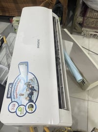للبيع سبالت طن واحد جدد مابيهن اي شي سعرهن ٥٠٠ وبيهن مجال   ٠٧٧٢٤١١٠٠١...
