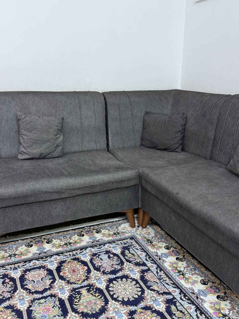 سلام عليكم اثاث للبيع
مكاني اعظمية مقابل ابو حنيفة 
قيم واخذ


**إذا كنت صاحب هذا الإعلان وتريد حذفه لأي سبب، رجاءا أرسل رسالة إلى الدعم الفني**