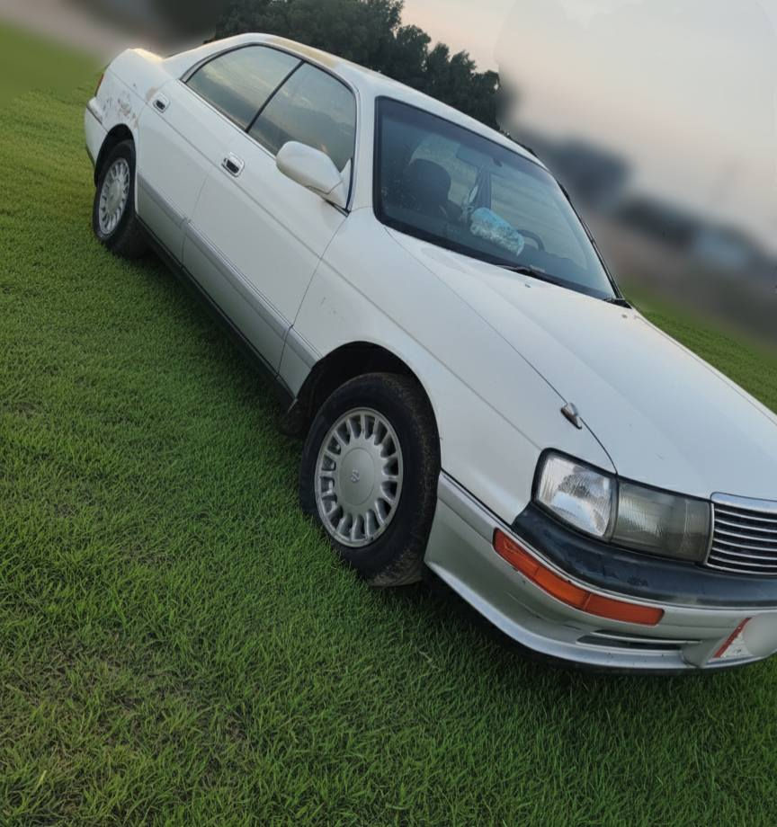 السلام عليكم بطه للبيع سياره جاهزه مكينه جديده  2500وحداده شادلهه سستم جديد 4بيبان واذا تريد سستمهه أصفر موجود  وبند وصندوگ سياره سابقأ أصفر جانت وانته عليك بس تكمل معامله والهيئه رقمهه بصره راعيهه يحولك ثاني يوم سياره كهربائياتهه كلهه شغاله شاد الهه شاشه جديده تبريد شغال سياره بدون ضربه بلاديه  العنوان /بصره
واي استفسار ع هاذه الرقم
***********
