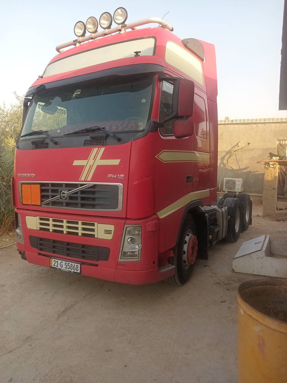 لبيع فالفو سحال خلفي مزوج 2004كير عادي3×3 مربوطه فلات ذات جوانب متحركه عربانه ما موجوده سنويه ل30 عنوان واسط لحفريه سياره كفاله عامه مكلشي  ***********
