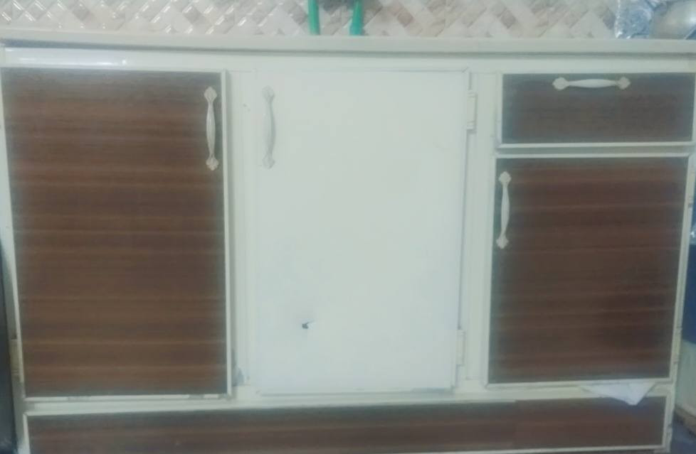 سنك مرمر متر ونص نظيف فقط بي عيب موظح بالصوره ب١٢٥وبي مجال


**إذا كنت صاحب هذا الإعلان وتريد حذفه لأي سبب، رجاءا أرسل رسالة إلى الدعم الفني**