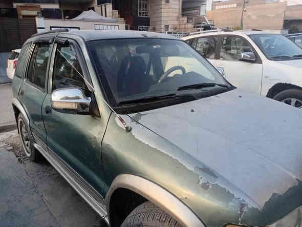 سبورتج موديل ٢٠٠٠ وارد أمريكي داخل حلو كير اوتوماتيك محرك مسكر كير ومحرك وصدر وتخم تاير وتبريد كله كامل تراي ناعم سعر ٥٠ ورقه مكانها زيونه *********** بغداد
