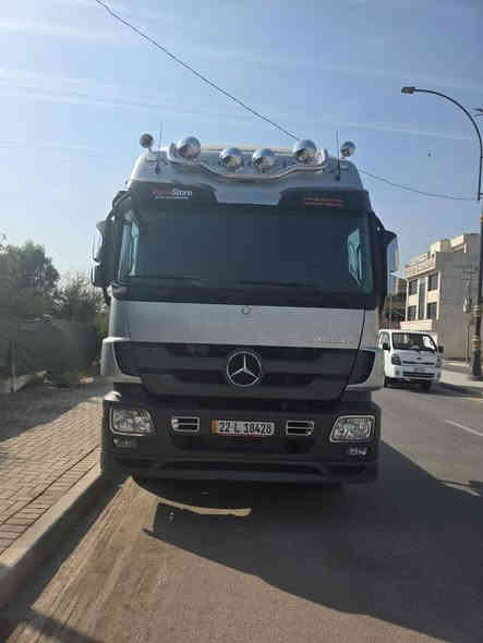 اكتروز مارسيدس بس راس مسجله فلات تحويل ثاني يوم سنويه لل ٢٩ هزه بيها بعد سنه 

مكينه ١٨٤٤ مكفوله كير محرك شاصي قماره موديل 2013 اصل 

اللون سلفري 
ثلاجه
رتايدر 
سعر 470 ورقه

العنوان البصرة. ياسين خريبط. 
الشراي يتصل على الرقم . 
***********
*********** البصرة
