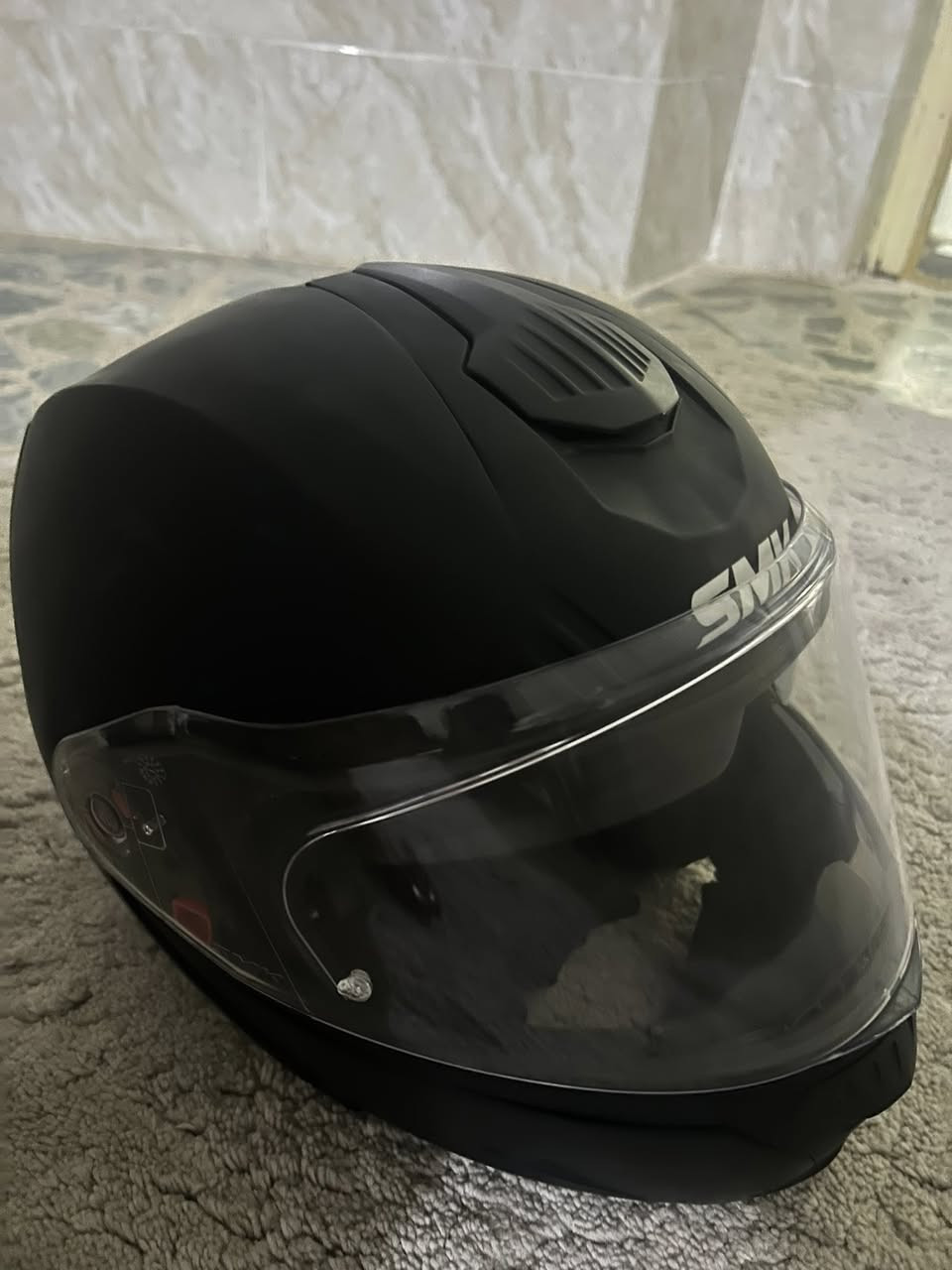 السلام عليكم 
خوذه دراجه اصليه 
مصار شهر من اخذته ب 75
هس ابيعه ب 50 للتواصل ***********
