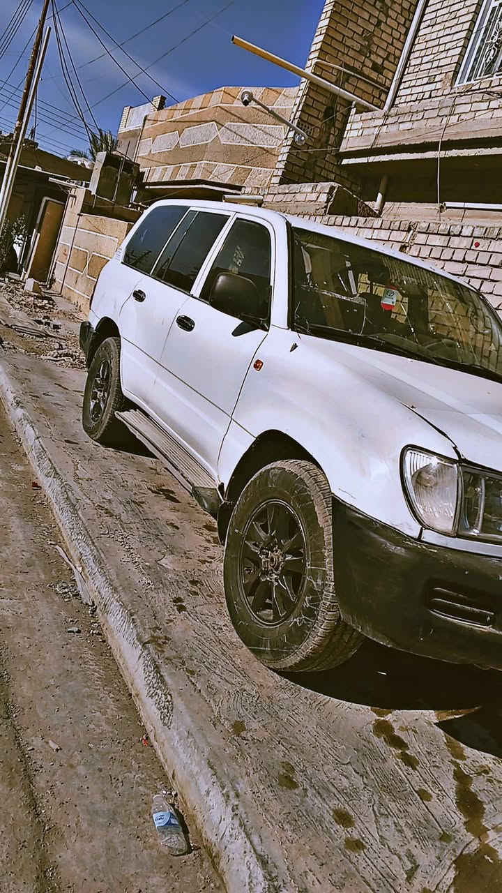 سلام عليكم لاندكروزر موديل 2003مال مزاد وزارة الداخلية تترقم بكانها بغداد حي نصر ***********
