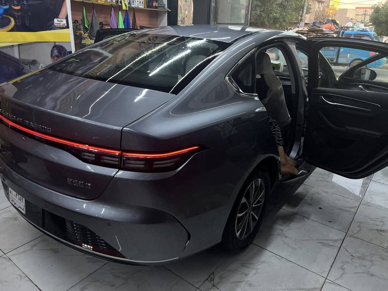 Bydدستروير لون فيلي ماشيه ٩٠٠ كيلو فقط بيها اصبع تكحيل وطخه تروح بوليش شراي راسلني ***********
