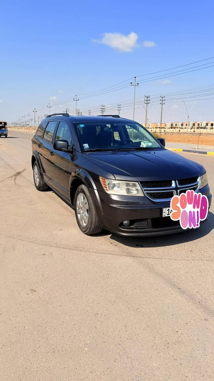 السلام عليكم/ جورني 2018 محرك V6  سلندر  3600.   7 راكب اللون مثلما موضح رمادي رقم بصرة الرقم الجديد الانگليزي والسنوية بأسمي تحويل  حادثها بسيط جداً للبيع     هاتف ***********  متوفر واتس اب واتصال وخاص السيارة مكانها البصرة شط العرب التنومة
