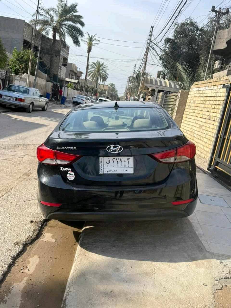 النترا  موديل 2016 وارد امريكي ماشية 71 الف ml  رقم بغداد سنوية بأسمي ونافذه لل2029 محرك 1800 دوش مكفول كير مبدل جديد
حدادية صدر امامي وخلفي جديد تبريد خير من الله  السيارة مسويلها ادامة قبل اقل من شهر السيارة جاهزه  من كلشي 
ضربتها من امريكا البابين بجهة السايق وانضربت بالعراق بنيد وجه الشاصي شَوية اتضرر لا معدل ولا مصلح وبيها طخات 
مكاني بغداد الدورة
السعر 100 وبيها مجال حك الجية
***********