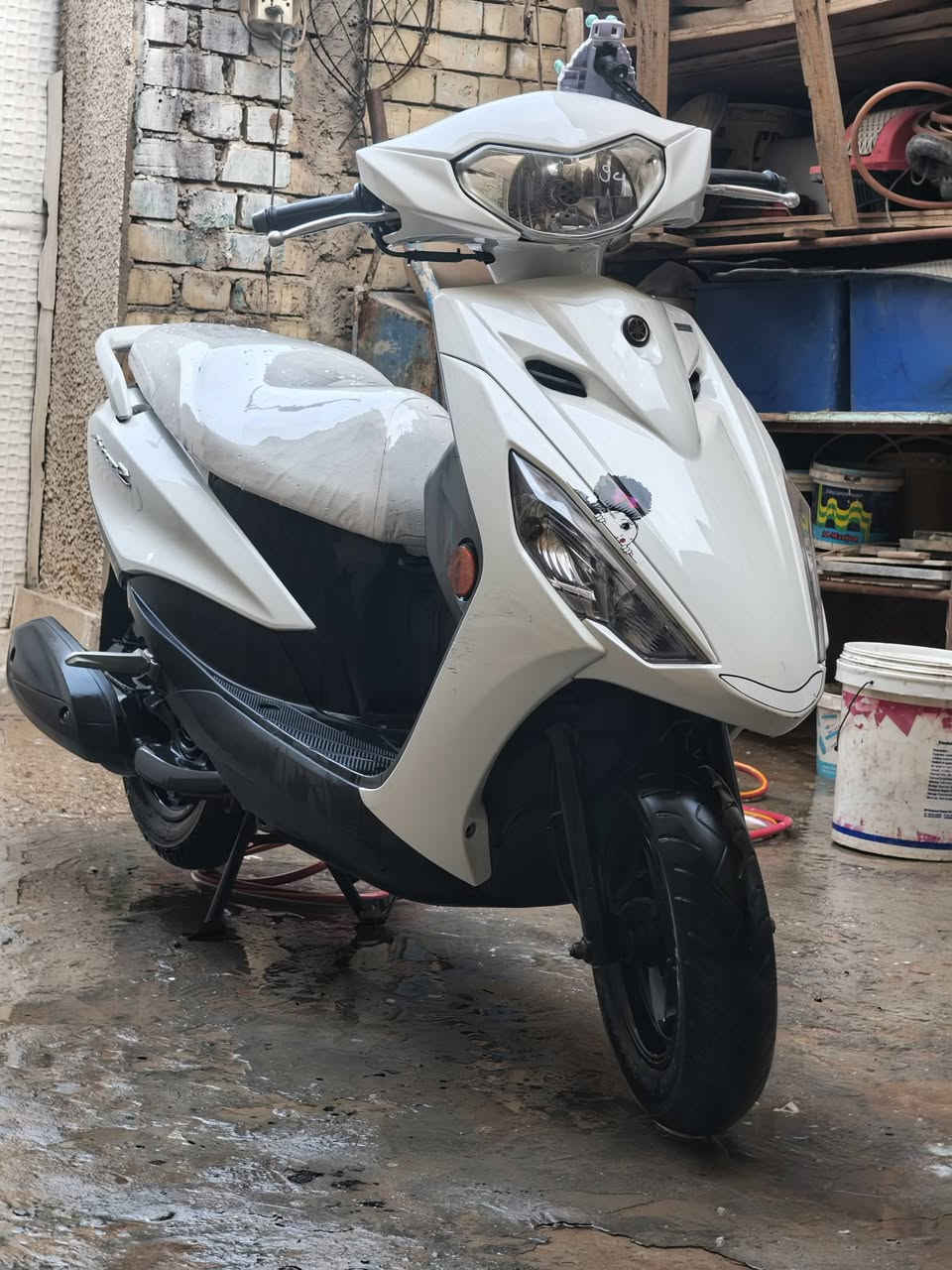 بيع او مراوس
لكزز زت انظف من الرمبه مختمه على الوكاله برغي ما مفتوح بيها سستم سماعات نكره سلف اي وقت السعر ١٤٥٠ ماشيه ٢٠ الف مكاني بغداد حي اور جامع الفردوس 

للستفسار متواجد واتساب 
***********
