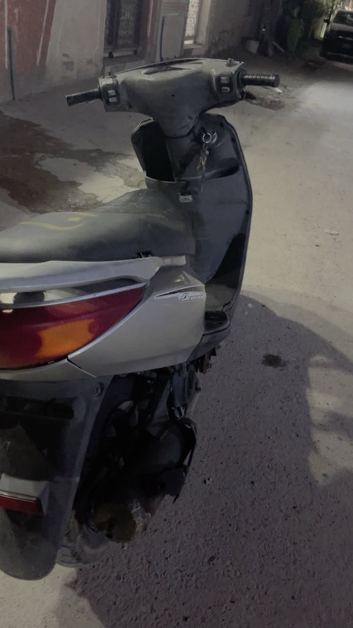 السلام عليكم.
دراجه للبيع.   بريز  مكينه مكفوله ممفتوحه الدراجه نضيفه متروكه                     ***********. السعر اتصل وتدلل
