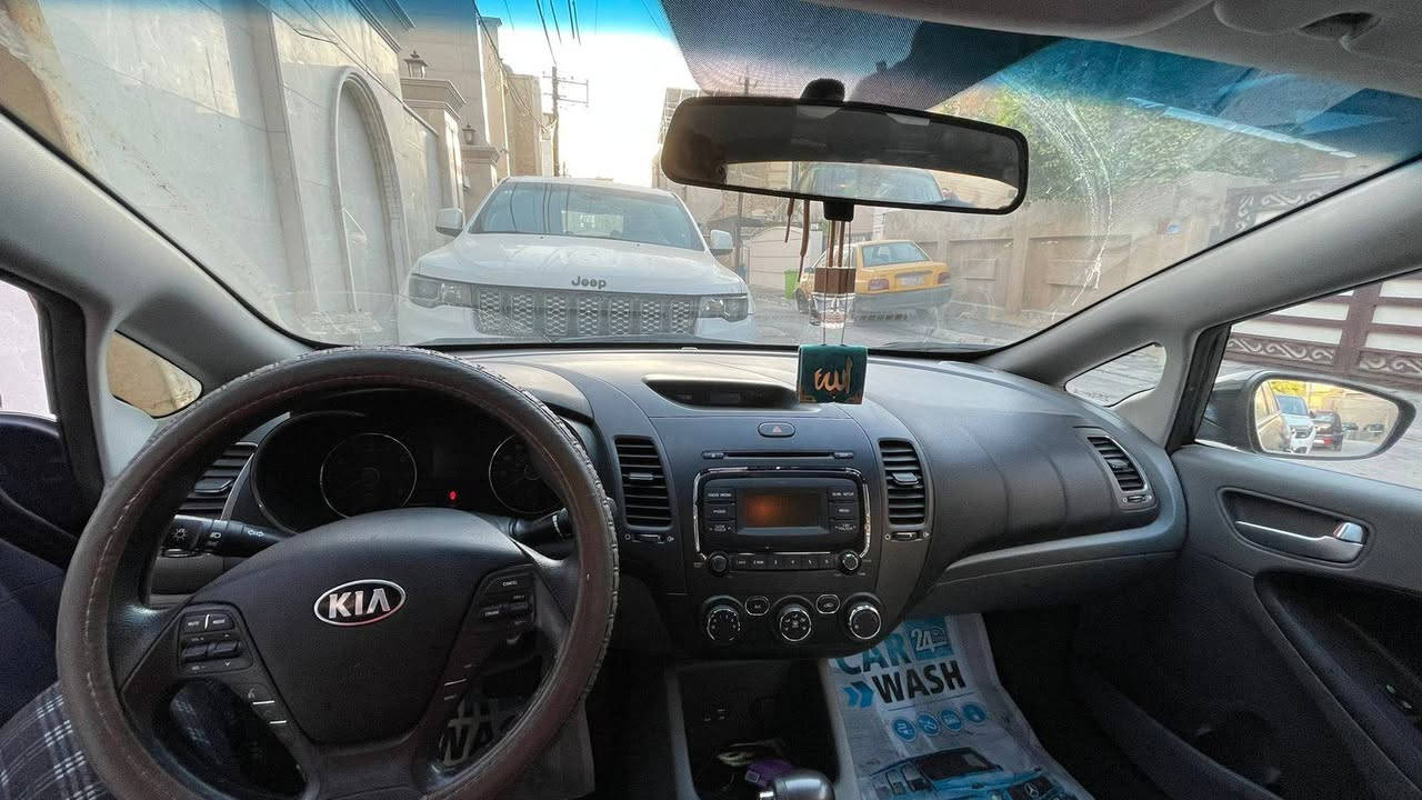 كيا فورتي 2018
وارد امريكي
محرك 2000
ماشيه 32 الف ميل
حادثها جاملغ امامي فقط
السيارة نظيفه
السعر 118 وبيها مجال ان شاء الله
للتواصل ***********
مكاني بغداد حي تونس
