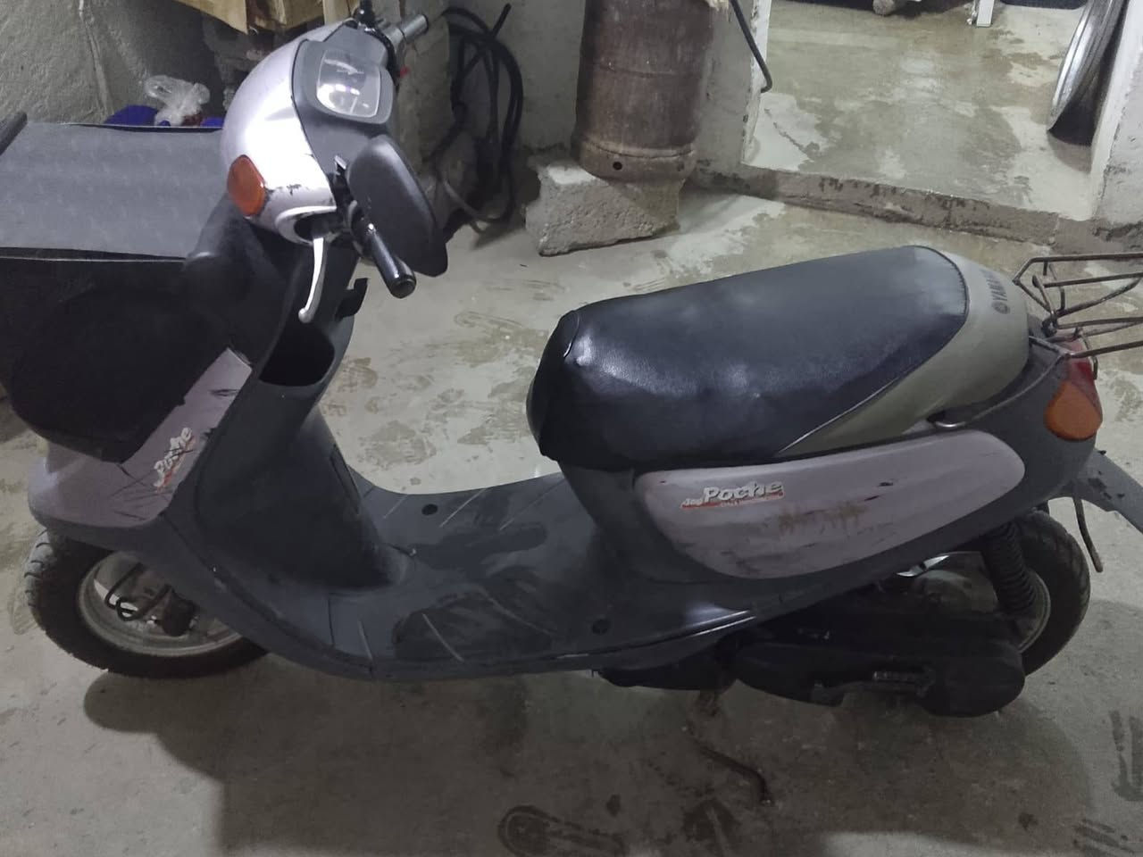 السلام عليكم دارجه للبيع زينه  عايزها كابريته السعر 300و وكلشي شغال 
***********
