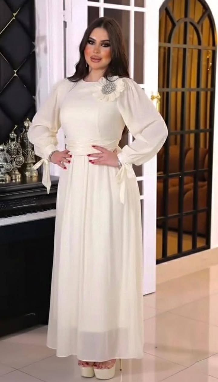 فستان مناسبات❤‍🩹
السعر 33 الف فقط
خامة اوركنزا مبطن 
38-40-42-44-46-48


**إذا كنت صاحب هذا الإعلان وتريد حذفه لأي سبب، رجاءا أرسل رسالة إلى الدعم الفني**