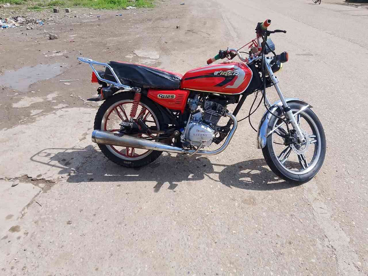 ماطور سيفان للبيع موديل 2020 شغال كامل السعر 400 وبي مجال رقم صاحب الدرجه *********** مكلف بل نشر
