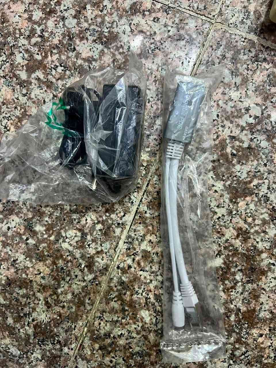 مايكروتك 1009 شغال ونضيف سعره 450 
وعندي محولات وانجكترات بعدهن بل جيس ما مفتوحات عدد ٤ الوحده عله 12 
مكاني بغداد


**إذا كنت صاحب هذا الإعلان وتريد حذفه لأي سبب، رجاءا أرسل رسالة إلى الدعم الفني**