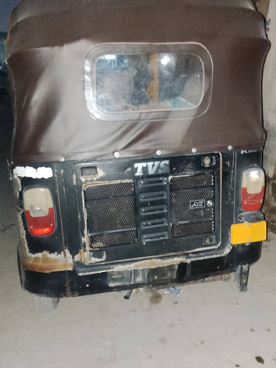 السلام عليكم تيك توك موديل 18 مجفته ب 2600 وبيها مجال‏‪0775 270 7775‬‏
