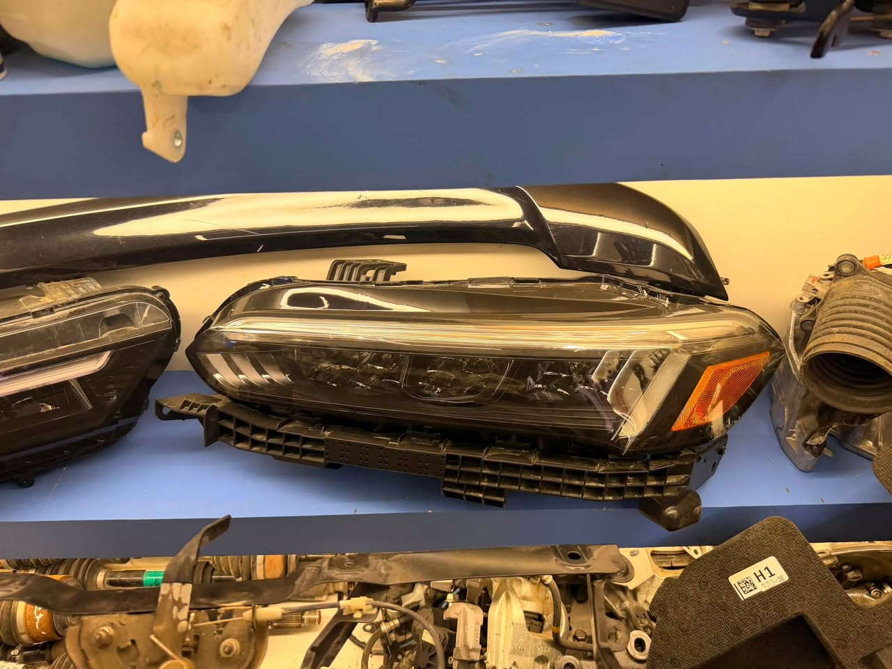 🚗مركز  المحترف بقطع غيار هوندا 🇯🇵
🔧 ثقتك الأولى بقطع الغيار الأصلية، التجارية، والتفصيخ لهوندا
العنوان الاعظمية شارع عمر بن عبد العزيز مقابيل صيدلية الباخرة 
***********
***********

