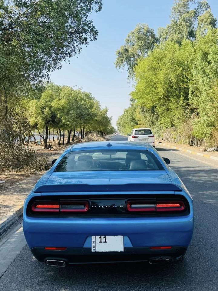 السلام عليكم
جالنجر لون بحري مميز رقم بغداد  
موديل 2016 فول مواصفات ١/١ عدا الفتحة 
كشنات كهربائي تدفئة تبريد جلد رادارات
السيارة وارد كندي دخول بدون حادث مكفولة من الشواصي واللغود بيها صبغ 3 قطع 
السعر 165$ وبيها مجال 
للاتصال ***********
مكان السيارة بغداد السيدية تقاطع الدرويش
