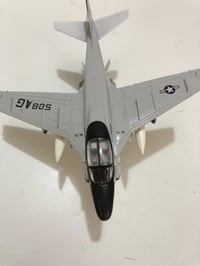 Grumman A-6 • مقياس ١/١٠٠ • طول ١٦٫٥ سم