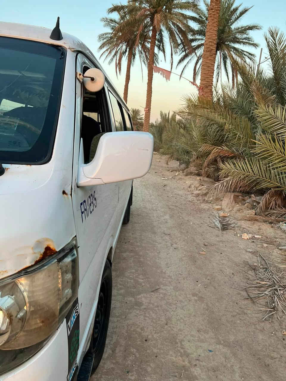 سلام عليكم جنبي البيع ناصي موديل ١٣مكفوله من الضرار رقم بابل حره صحبه بل حله كله شغال هيه وغرمات امصفره تخذ جهز بقي التفصيل عل رقم ***********  السعر ٦٥
