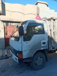 كنتر ميتسوبيشي • موديل 1988 • رقم الأنبار