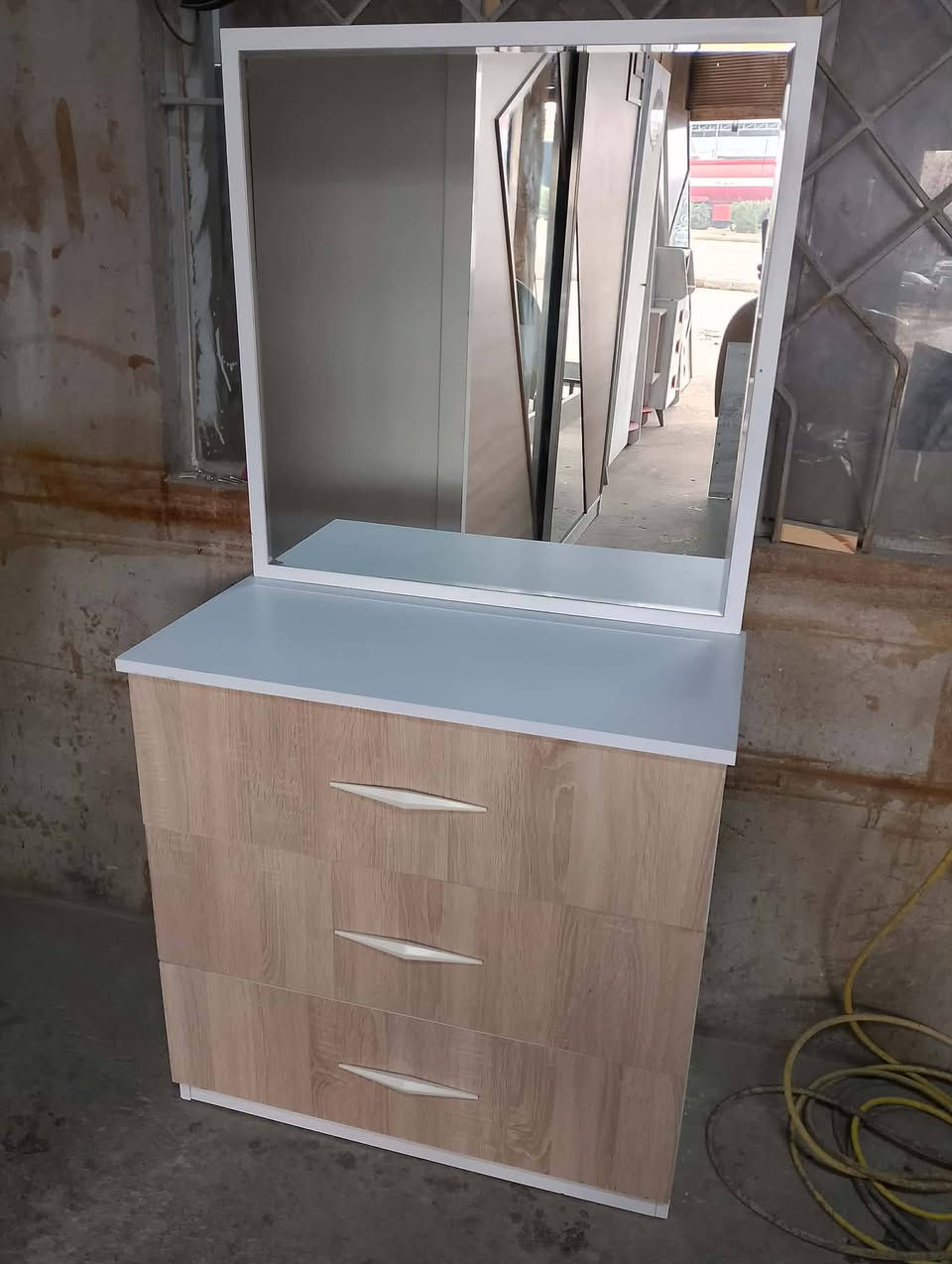 غرفه نوم تركي 5 قطع حيل نظيفه
السعر 425 وبيها مجال


**إذا كنت صاحب هذا الإعلان وتريد حذفه لأي سبب، رجاءا أرسل رسالة إلى الدعم الفني**