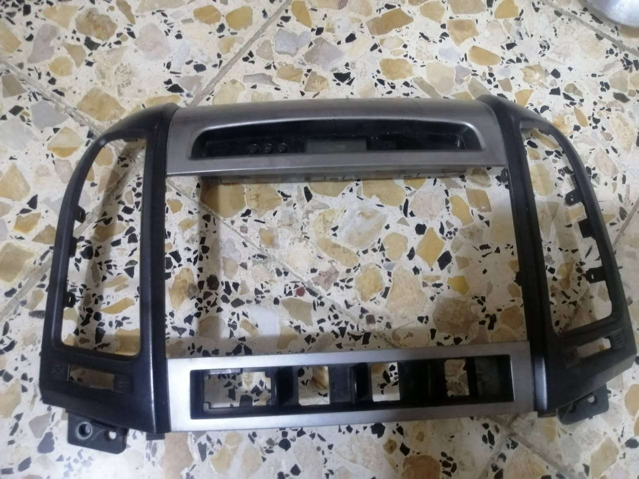 مسجل سنتافي 12 شغال ومشروط


**إذا كنت صاحب هذا الإعلان وتريد حذفه لأي سبب، رجاءا أرسل رسالة إلى الدعم الفني**