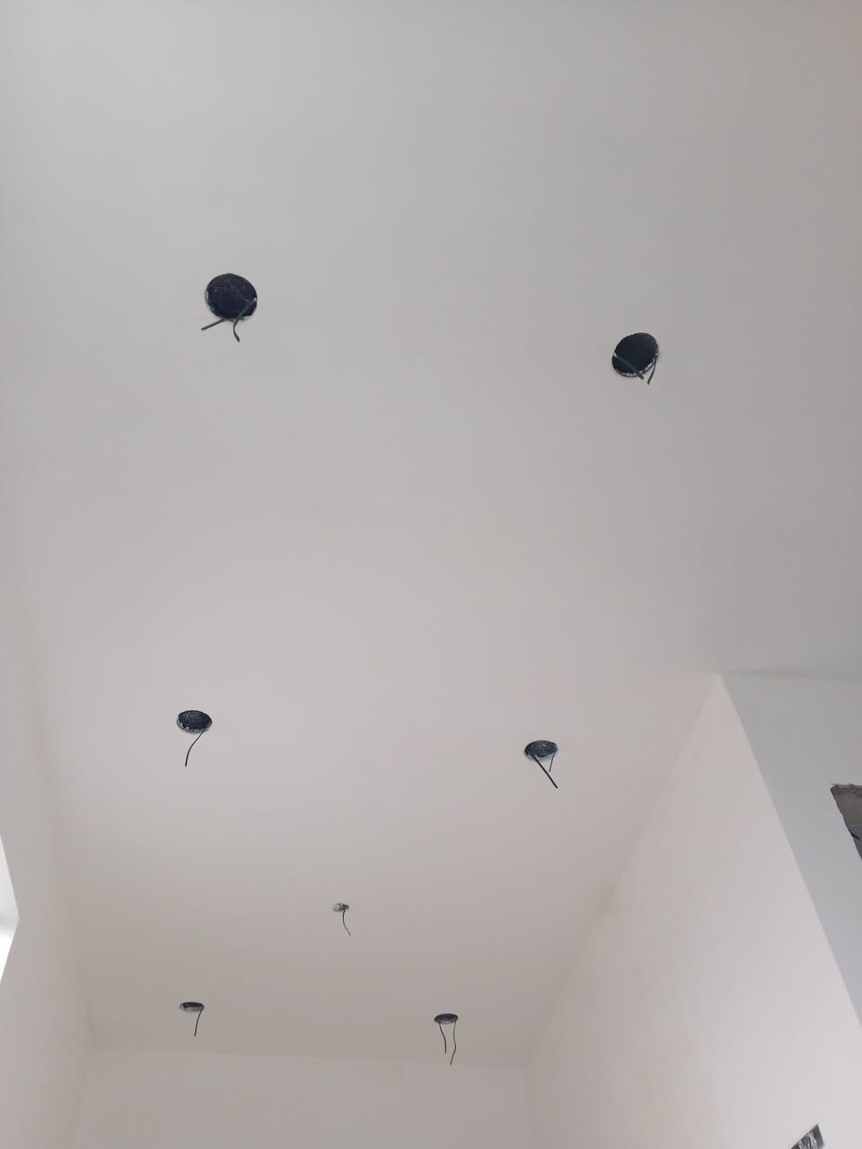 كادر خلفات جص وبورك من الغربيه مبيت نفس الموقع شغل درجه اولى استلام مهندس شغل داخل بغداد فقط متفرغ حاليا *********** واتساب موجود
