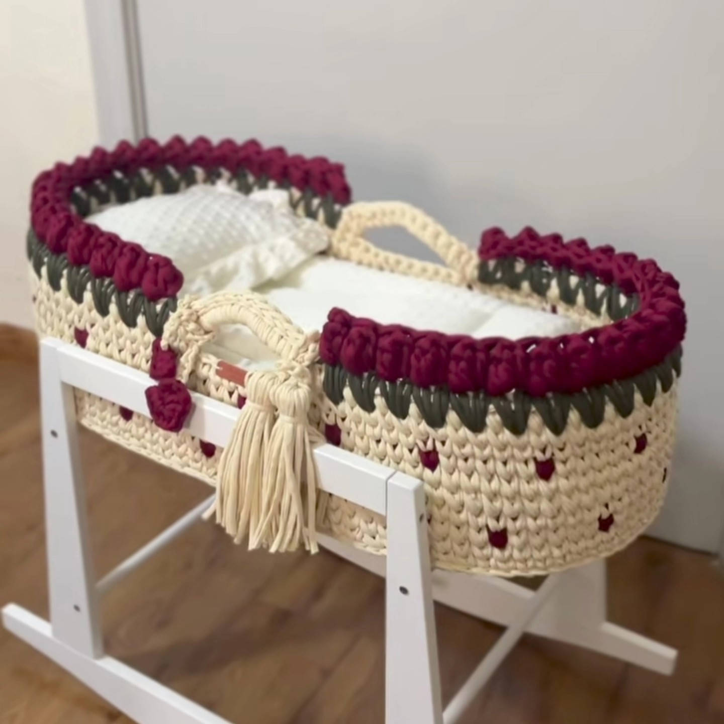 كريكوت أطفال وسلات مختلف الاحجام لمستلزمات الاطفال
موديلات جديده ممكن تنفيذ اي موديل يعجبكم
الجميع


**إذا كنت صاحب هذا الإعلان وتريد حذفه لأي سبب، رجاءا أرسل رسالة إلى الدعم الفني**