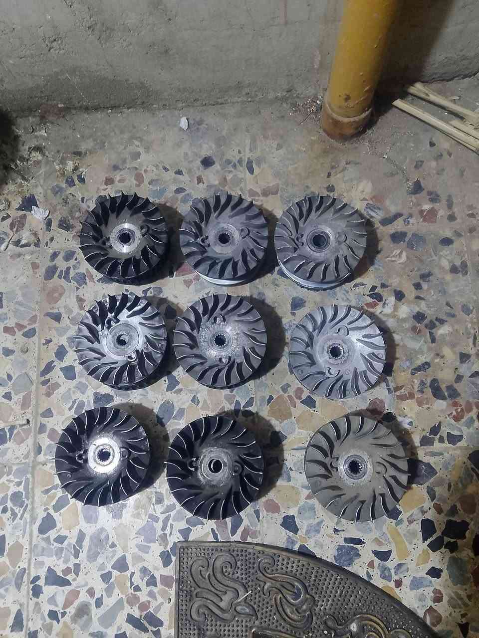 السلام عليكم 
مكينه كايمة بس دخان فقط 
كلج خلفي اصلي محتاج بس بنز 
كلج امامي


**إذا كنت صاحب هذا الإعلان وتريد حذفه لأي سبب، رجاءا أرسل رسالة إلى الدعم الفني**