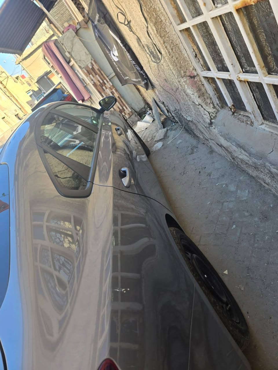 سلام عليكم
فورتي 2024 
محرك 2000 دوش نص فول 
ماشية 34 الف حادثها جاملغ امامي وبنيد وباب مباوكين نصه صبغ تبريد ثلج + محرك كير صدر مكفولات + شاشة كبيرة وكاميرا خلفية وحساس خلفي وأمامي + تنبيه نقاط عمياء + تثبيت مسار ورادار امامي ومودات قيادة 3 
سعرها ١٣٨ وبيها مجال
***********
***********
