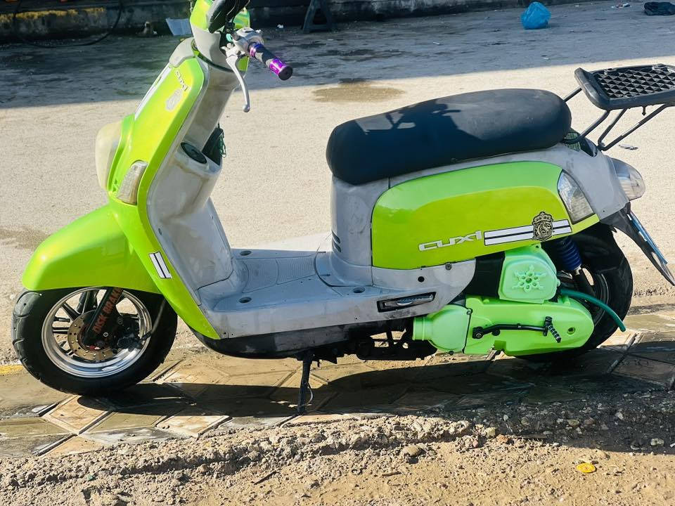 السلام عليكم دراجه بوليس لبيع دراجه كامله ماعوزها شي ودراجه عليها تزويد خارجي دبلات وياله فلاوين قبق هندر قبق شوته بلونها دراجه كهربائياتها كلها شغاله ***********
خاص مفتوح
