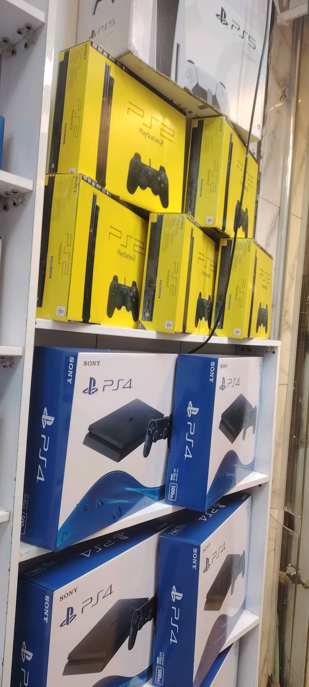 سلام عليكم متوفر كل بليات جوستكات أغراض أقراص داخل الجزائر تواصل رقم واتساب 