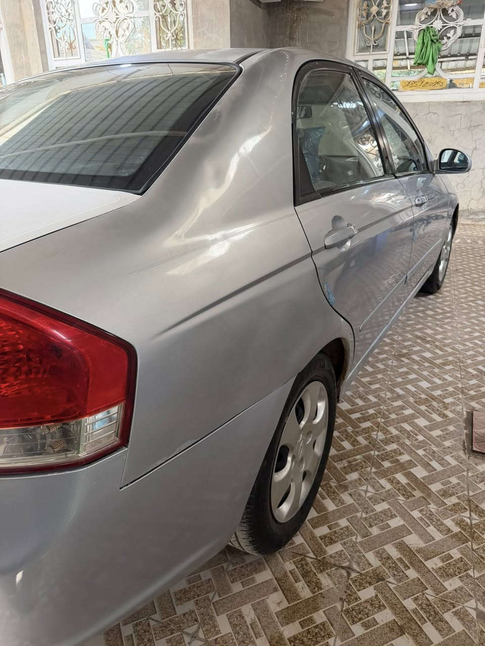 السلام عليكم
كيا سبكترا موديل 2007محرك 2000 كير ومحرك كفاله حادثها جامغ خلفي بيها 3 قطع صبغ والبنيد كلير فقط اثر جراد السعر 79 وبيها مجال مكان السياره بالحله ***********
