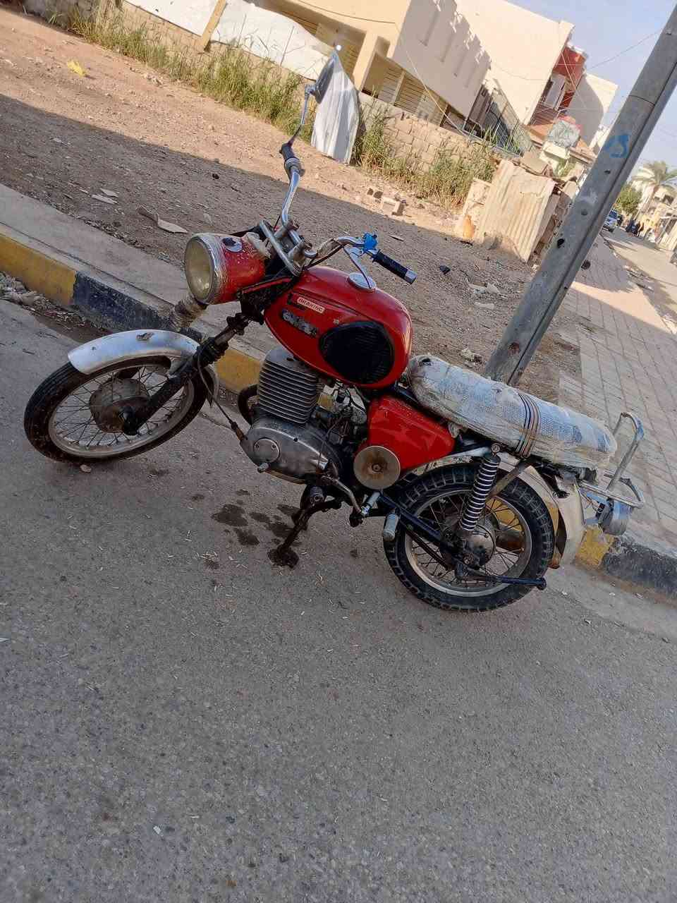 ماطور m z 81
للبيع 
الرمادي شارع عشرين 

***********
