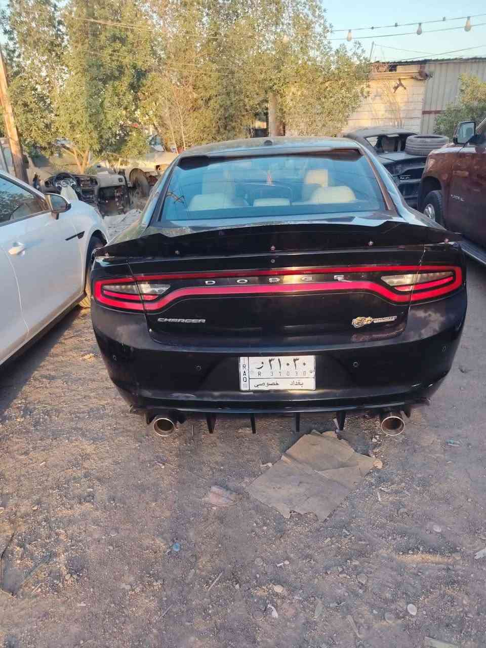 جارجر 2018 اصل 2015 معاملة كاملة
وبيهة ارسال الكمرك 
سيارة Gt
V6
3.6L
بيهة جاملغ امامي بدون دواخل 
والبنيد طاير على قمارة ومرجعيهة على بارد 
سيارة احلة من صور 
مكينة وكير جديد سيارة نشطة كلش 
حدادية جديدة 
تبريد ثلج 
سيارة معروظة 125 وبيهة مجال الشراي 
سيارة صيدة وتخبل 
مراسلة واتساب ***********
