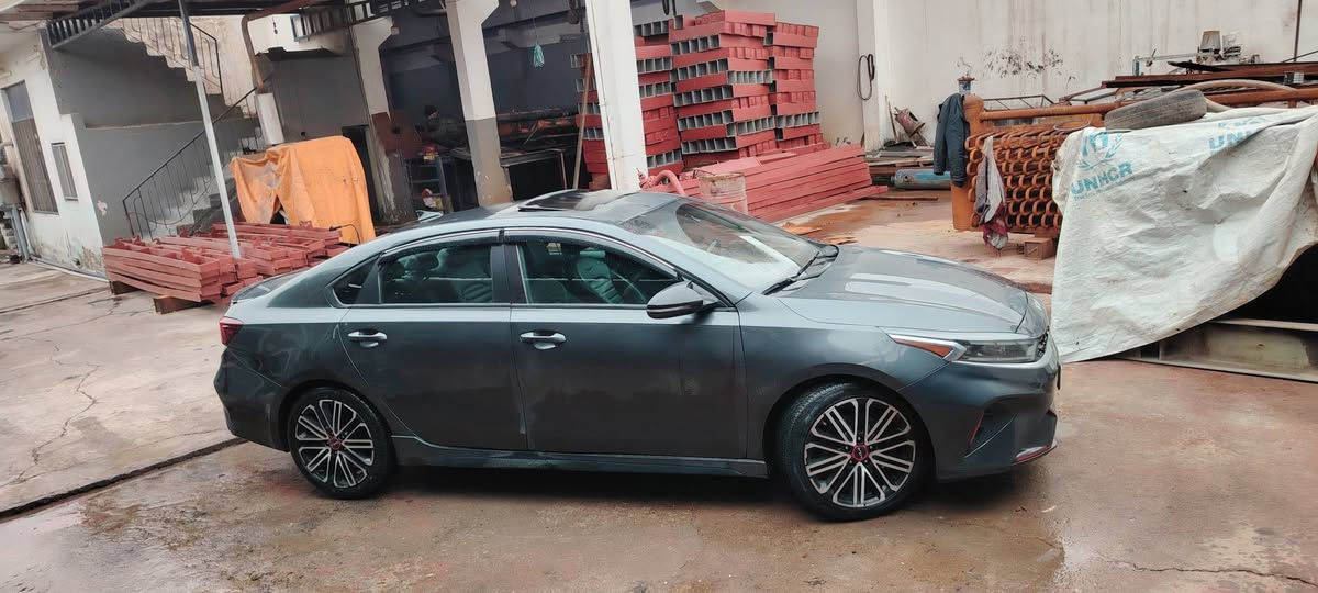 فورتي (2022)  
محرك 1600 تيربو 201 حصان 
كير DCTدبل كلج 7 نمر سياره فلووو اعله فاه سبير مانزل بعد
  صور حادث موجودها  بجم كبس سياره حدثها كلش حلووو طاك ارباك صفحا ومصلح 
المواصفات .....
1.بصمة تشغيل + ابواب وصندوق+ تشغيل عن بعد
3.رمز Gt على دشبول🔵
4.(شفتات ستيرن)🚀🚀
5.شاشة كبيرة مع نظام تشغيل ابل كار بلي
6.واندرويد اوتو
7.كاميرا دواره (وضعيات عدد2)......
8.انظمة قيادة سمارت+ وسبورت+ ونورمال 
11.كشنات جلد حضن مطرز احمر مع علامةGT
12.نظام سماعات (هارمن كاردن)🔈🔈
14.قطعتين تبريد
15.شحن وايرليس 
16.دركة  شكل رياضي مع ختم 
17.حساسات خلفية مع جرس تنبيه 
18.رادرات جانبية+ وامامية+ وتحديد مسار + كروز سرعه
19.قياده ذاتيه
20.اوتو هولد+ هاند بريك بصمه
21.نقطة عمياء 
22.كات دوسات جانبية بلادية 
23.دبل اكزوز
ويل كب كروم حجم 18
سعرها 156 بيها مجال قليل 
تصال *********** 
مكانها الموصل بسمي رقم أربيل هزه جديده
