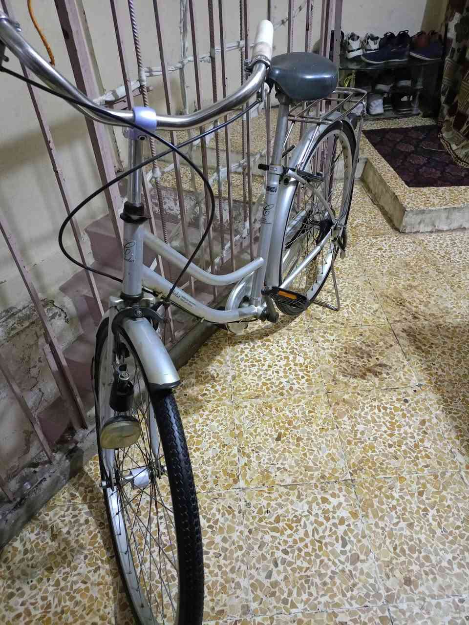 السلام عليكم ورحمة الله وبركاته
بايسكل للبيع عبد الحليم حجم 26 ( ياباني باله ) 

بايسكل طبه نظيف شرط، مكاني  موصل الجانب الأيمن 

السعر 75 ألف


**إذا كنت صاحب هذا الإعلان وتريد حذفه لأي سبب، رجاءا أرسل رسالة إلى الدعم الفني**