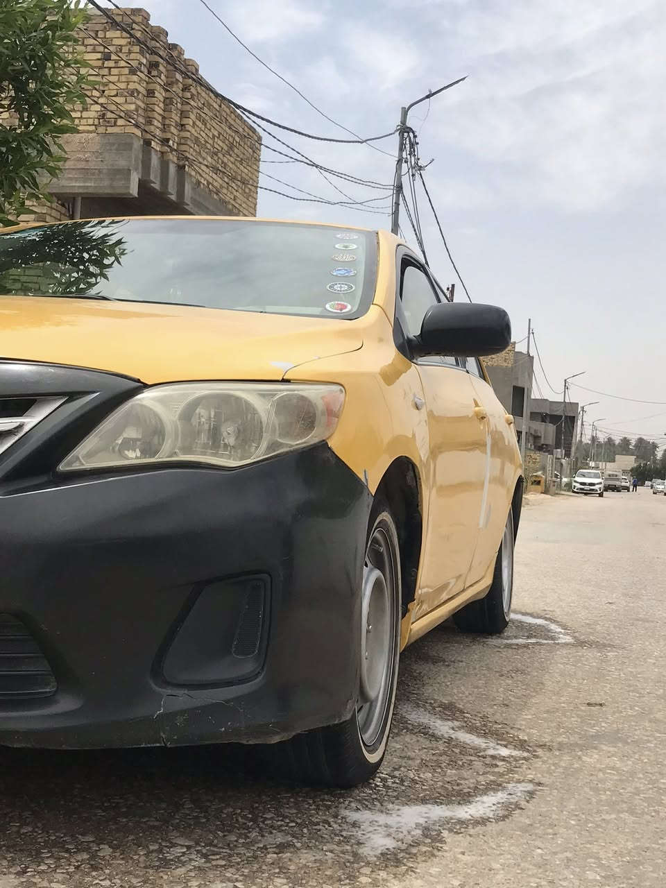 السلام عليكم 
كورلا موديل 2009 محدثه 13 خليجي رقم بابل انكليزي بسمي سنويه ل 30 سياره بيه كازكيت كير جديد حداديه صدر كفاله السعر 73 وبيه مجال مكاني حله 
رقم ***********
